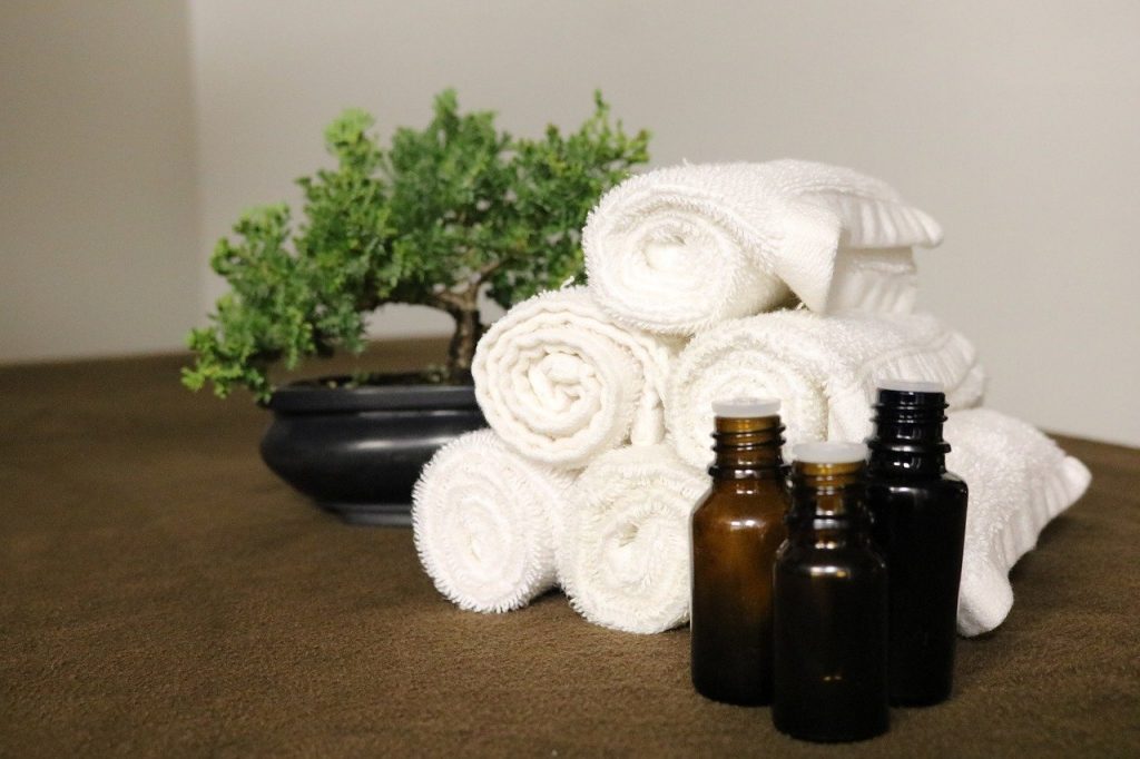 10 Essential oils for everyday use